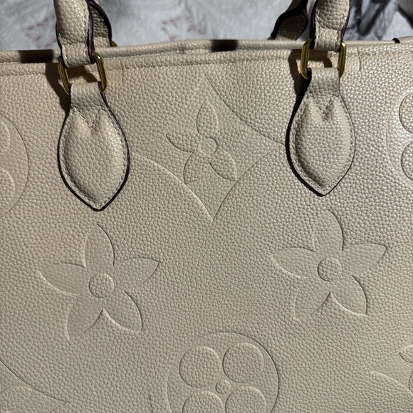 Structured Tote in Light Beige with Floral Embossing - Picture 2 of 9
